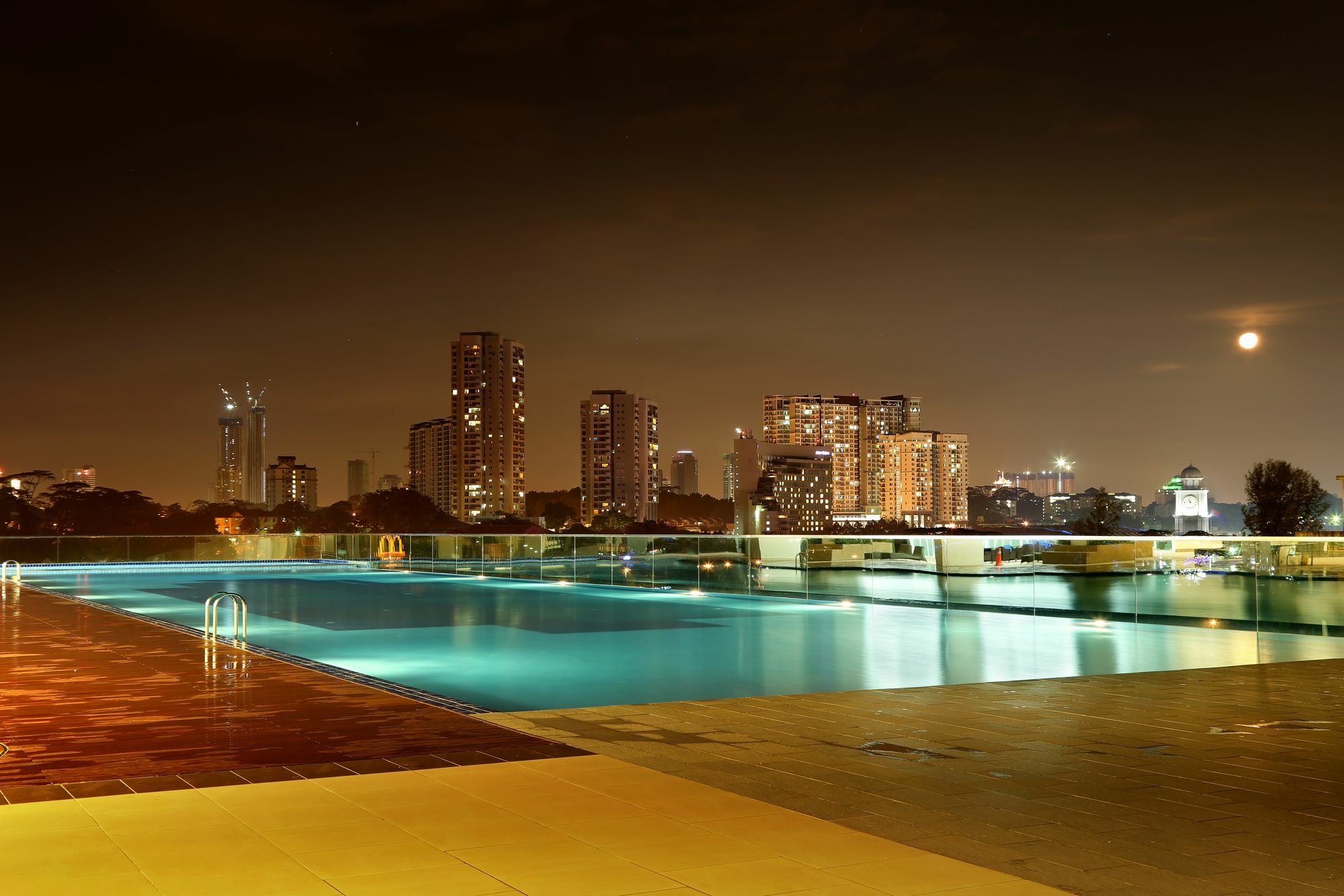 Jb City Paragon Serviced Apartment Johor Bahru Zewnętrze zdjęcie