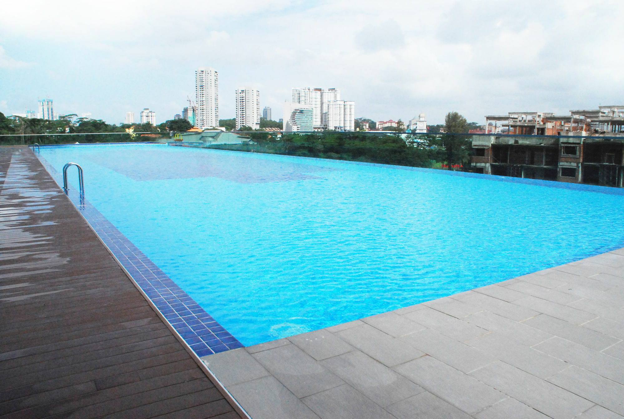 Jb City Paragon Serviced Apartment Johor Bahru Zewnętrze zdjęcie